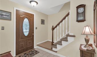 56 LaBelle Ter, Amherst, NY 14228