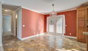 448 Pauline Dr, Bonneau, SC 29431