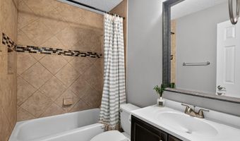6010 CURTIER Dr F, Alexandria, VA 22310