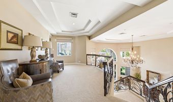 917 Iiwi St, Honolulu, HI 96816