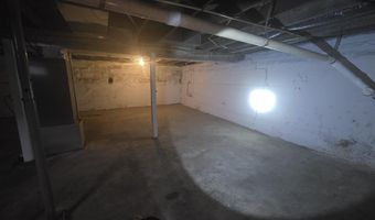 1028 R St, Bedford, IN 47421