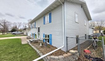 14 S Illinois St, Aberdeen, SD 57401