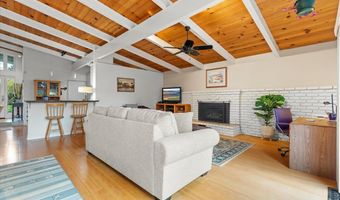 640 Rio Del Mar Blvd, Aptos, CA 95003