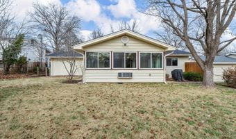 596 Golfwood, Ballwin, MO 63021