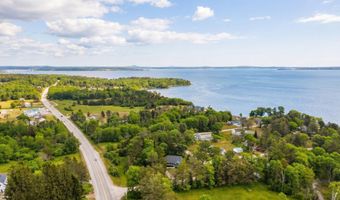 4 Highview Ter, Belfast, ME 04915