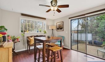 990 Hazel St, Aumsville, OR 97325