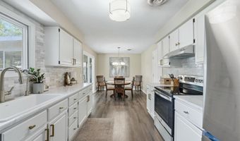 500 Greenbriar Blvd, Auburn, IN 46706