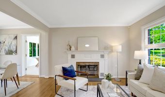 7107 COVENTRY Rd, Alexandria, VA 22306