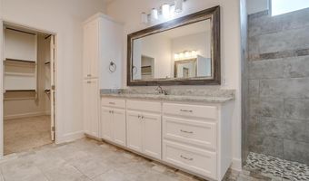 101 Consolation Dr, Millsap, TX 76066