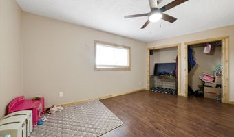 805 SW MT ADAMS Ave, Boardman, OR 97818
