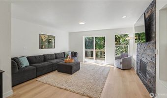 14719 102nd Ave NE, Bothell, WA 98011