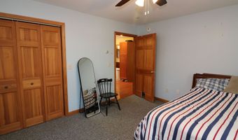 12 Benoit Dr, Barre, VT 05641