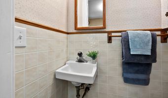 200 Highland Ave, Allegan, MI 49010