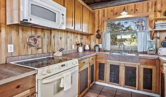 7515 Hyatt Prairie Rd, Ashland, OR 97520