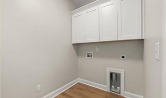 105 Kingsmill Ct, Advance, NC 27006
