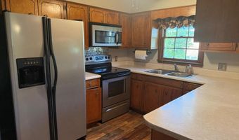 1710 Pineknoll Ln, Albany, GA 31707