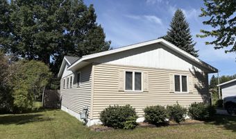 166 N Sheridan St, Alpena, MI 49707