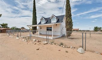 21588 Viento Rd, Apple Valley, CA 92308