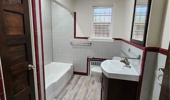 126 Goddard Ave B, Bridgeport, CT 06610