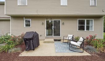 102 Chaudoin Dr, Angola, IN 46703