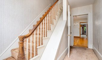 40 Washington St, Ayer, MA 01432