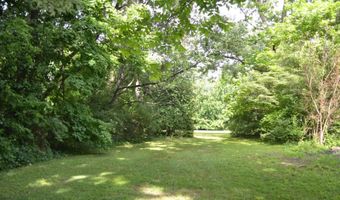 320 N Fourth St, Albion, IL 62806