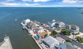281 Sandlewood Dr, Bayville, NJ 08721