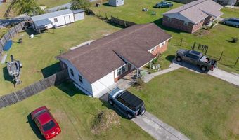 655 Beach Rd, Baxley, GA 31513