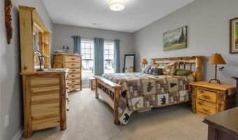 295 Northill Dr B, Amherst, NY 14221