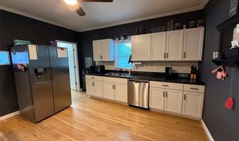 808 W Madison, Altamont, IL 62411
