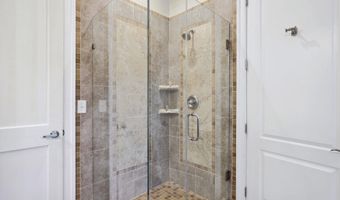 10813 LOCKLAND Rd, Potomac, MD 20854
