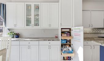 19 Hampton Cir, Bluffton, SC 29909