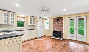 225 Iron Mine Hill Rd, North Smithfield, RI 02896