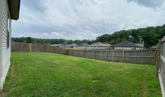 2633 Chapel Creek Dr, Benton, AR 72015