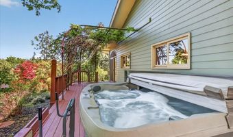 610 Orchard St, Ashland, OR 97520