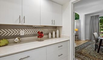6113 GOLDTREE Way, Bethesda, MD 20817