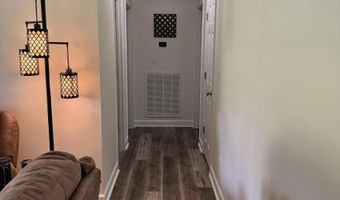 70 Damien Dr, Albertville, AL 35951