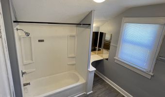 1604 W 15th St A, Anderson, IN 46016