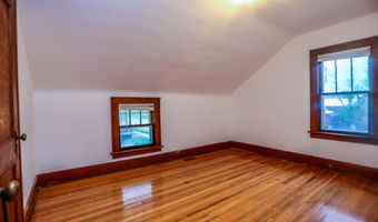 805 NE 1st Ave, Aberdeen, SD 57401