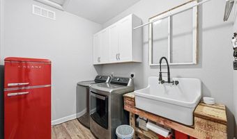 997 Blue Bell Rd, Berthoud, CO 80513