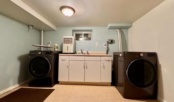 3912 19TH St S, Arlington, VA 22204