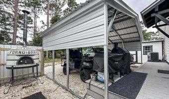 242 15th St, Apalachicola, FL 32320