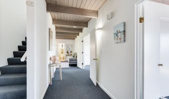 617 Beach Dr, Aptos, CA 95003
