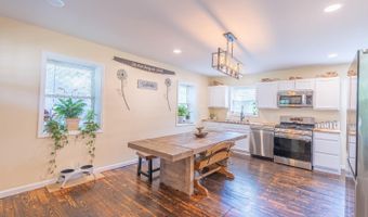 405 Ridge Ave, Aurora, IN 47001