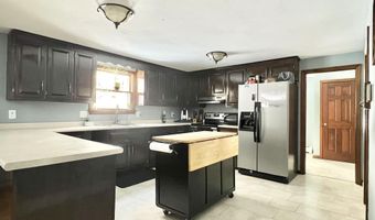12 Nathaniel Dr, Amherst, NH 03031