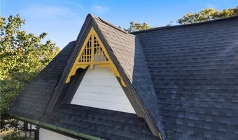 112 Cherry St, Adairsville, GA 30103