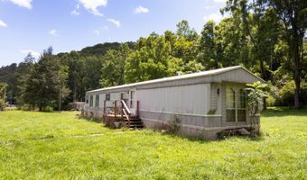 941 E Clayton Rd, Alderson, WV 24910