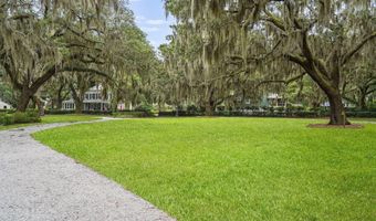 1119 Lafayette St, Beaufort, SC 29902
