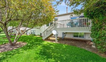 2835 Waterfront Ave, Algonquin, IL 60102