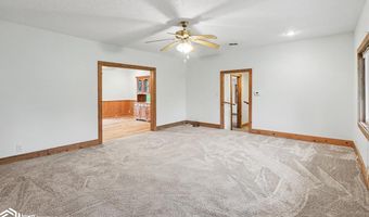 904 6th Ave E, Albia, IA 52531